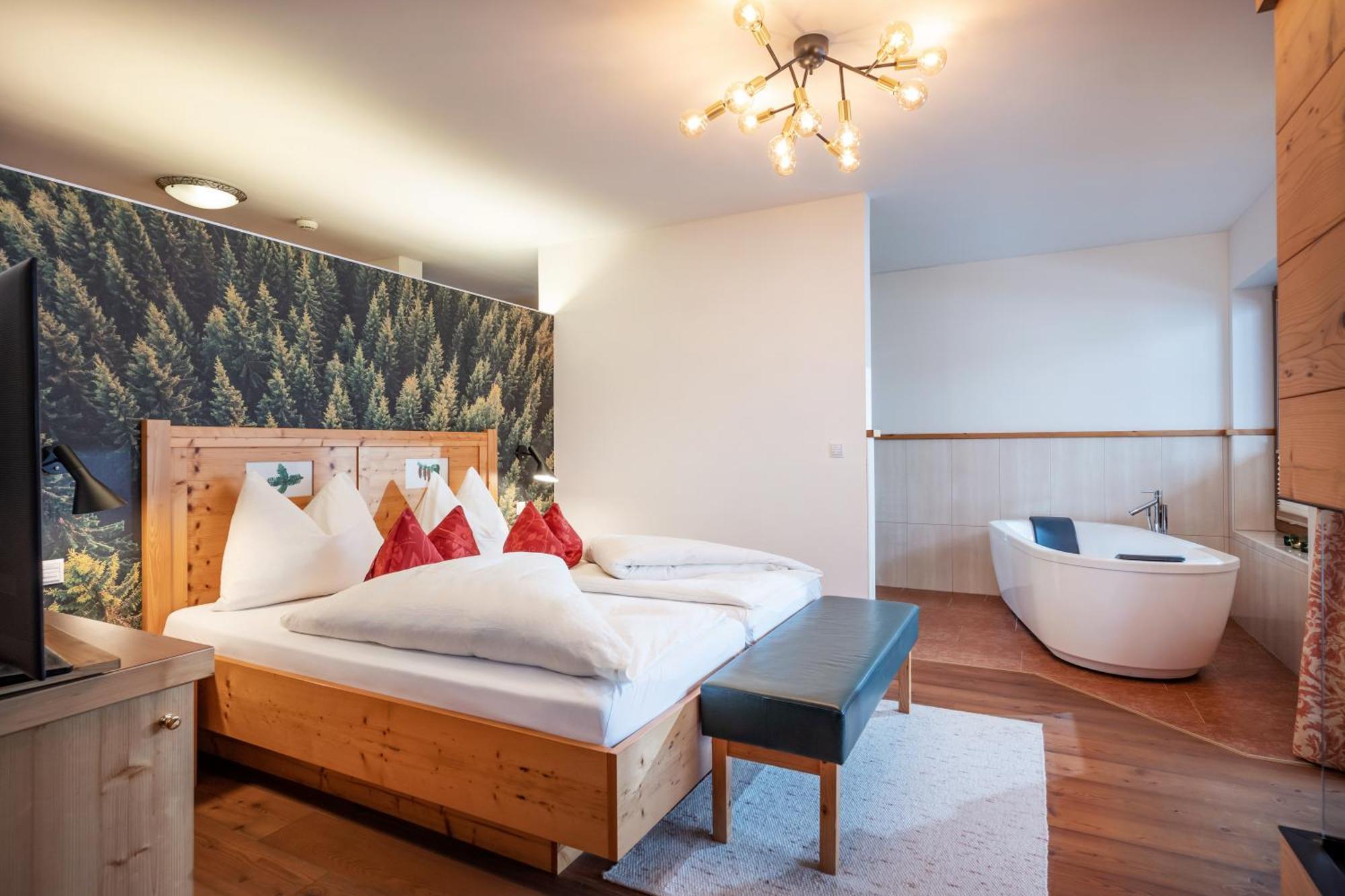 Hotel Natur- & Wanderhotel Tuxertal Tux